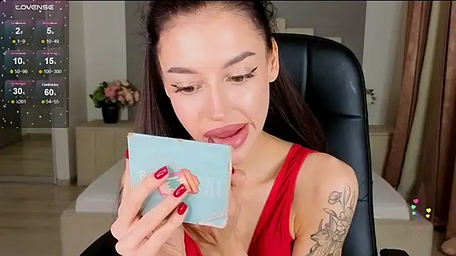 Snapshot of Alexa___Hill chatting on September 19, 8:30 pm Alexa Hill online show from September 19, 8:30 pm