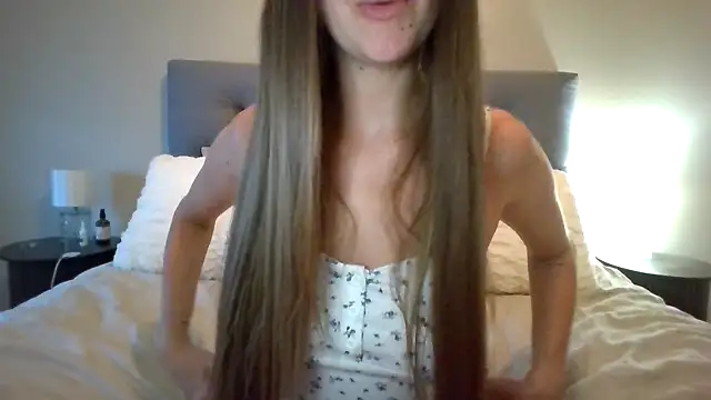 Snapshot of TaylorWest62 chatting on September 20, 3:43 pm TaylorWest62 online show from September 20, 3:43 pm