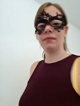 Squirtingcouple9094 online show from October 30, 7:44 am