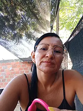 maturexxxnaughty online show from June 30, 11:31 am