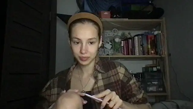 Yuna5343 online show from September 10, 7:25 pm