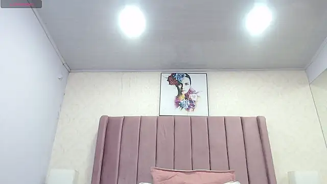 AriannaAdames online show from March 19, 1:15 pm