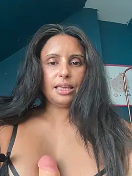 Angelaarayexx online show from June 17, 9:54 am