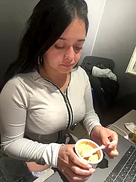 Snapshot of Emily_Rivers_ chatting on September 12, 2:02 pm Emily Rivers online show from September 12, 2:02 pm