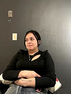 Snapshot of Emily_Rivers_ chatting on October 20, 1:03 pm Emily Rivers online show from October 20, 1:03 pm