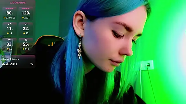 Snapshot of Kiara_Dream chatting on September 25, 9:12 pm Kiara Dream online show from September 25, 9:12 pm