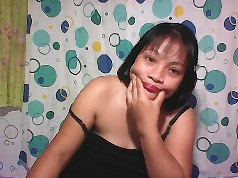 HottyElle online show from February 10, 6:38 am