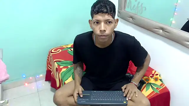 Snapshot of kloe_matias chatting on September 12, 2:12 am kloe matias online show from September 12, 2:12 am