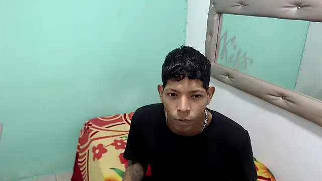 Snapshot of kloe_matias chatting on October 16, 1:52 am kloe matias online show from October 16, 1:52 am