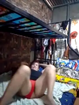 SexyHottMom online show from April 10, 6:30 am