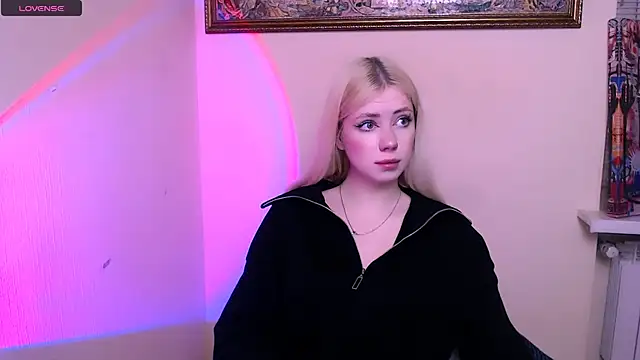 AliceHotty  online show from February 23, 9:42 am