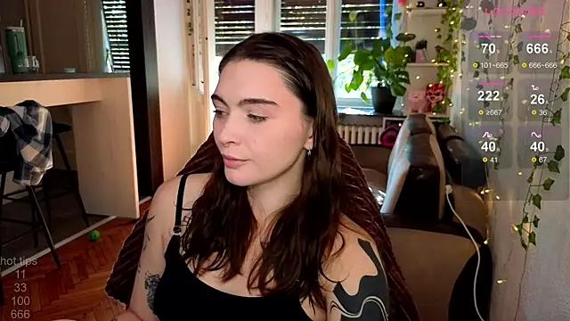 Snapshot of dorfmatratze__ chatting on October 16, 7:55 am dorfmatratze online show from October 16, 7:55 am
