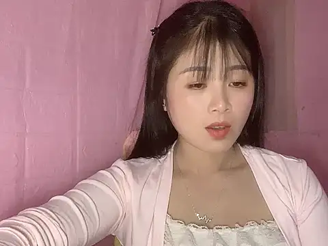 One-nice online show from December 5, 2:07 pm