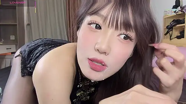 Yaya--728 online show from November 21, 12:51 pm