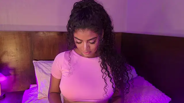 Carly Monroe  online show from October 8, 11:09 pm