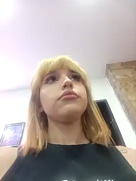 Snapshot of zohet_kriss chatting on October 9, 2:32 pm zohet kriss online show from October 9, 2:32 pm