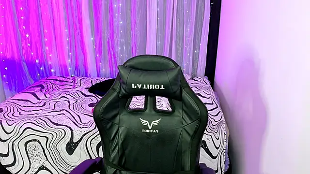 Blazing Haze online show from January 14, 11:10 pm