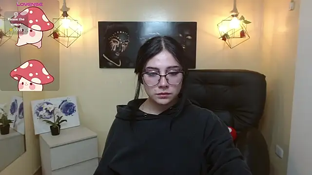 Snapshot of agarycus_ chatting on September 29, 12:43 pm agarycus online show from September 29, 12:43 pm