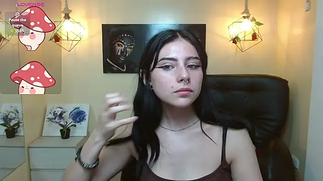 Snapshot of agarycus_ chatting on September 20, 12:58 pm agarycus online show from September 20, 12:58 pm