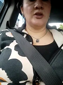 Aisha manzur online show from February 2, 3:55 pm