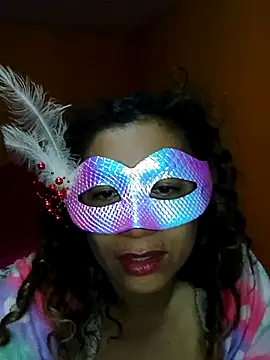 Canela 2020 online show from November 6, 3:34 am