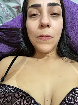 lucioliveira online show from April 21, 2:24 pm