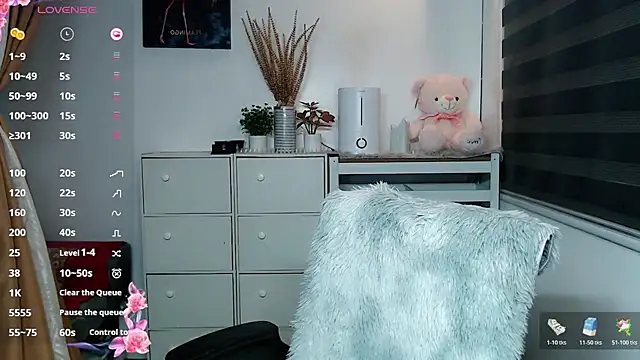  Jenniyah  online show from November 24, 5:20 am