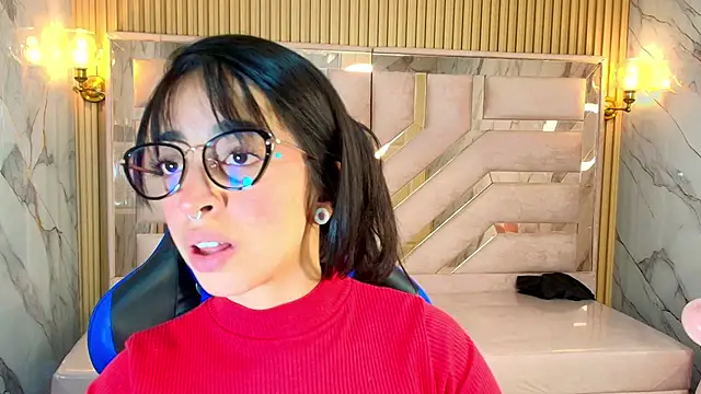 zoe r  online show from September 18, 3:16 am