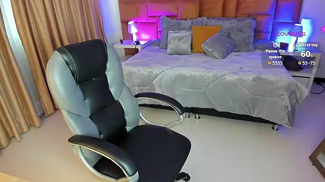 Catti Brie online show from September 9, 11:43 am