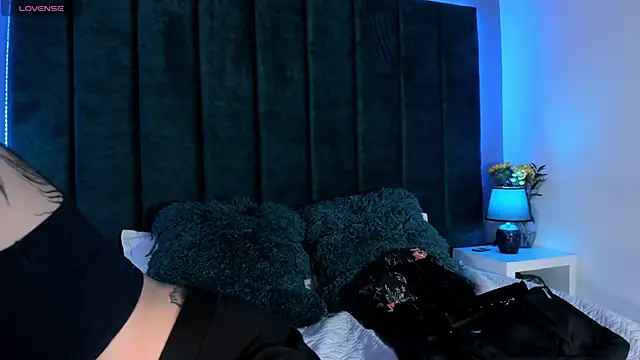 Snapshot of kate_cass chatting on September 24, 11:42 am kate cass online show from September 24, 11:42 am