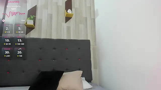Snapshot of Kloeh_Star chatting on September 19, 9:58 pm Kloeh Star online show from September 19, 9:58 pm
