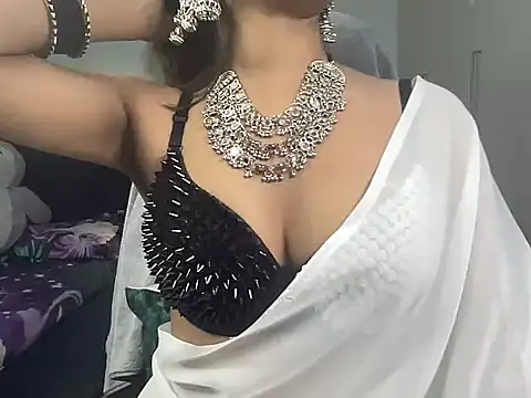 MonVilain01 online show from December 14, 1:00 am