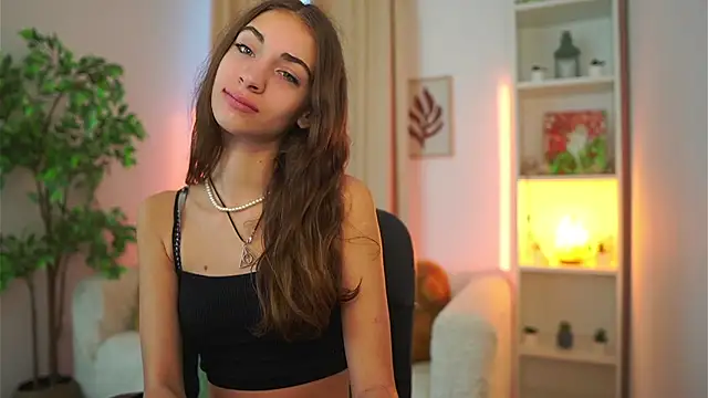 Snapshot of Sophie__Nice chatting on September 24, 1:43 pm Sophie Nice online show from September 24, 1:43 pm