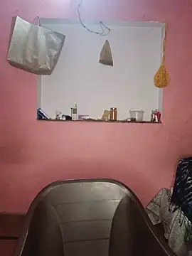 MEERAcle online show from June 12, 3:09 pm