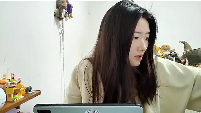 Moonlight-23 online show from December 14, 1:17 pm