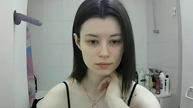 Snapshot of EdlinEngelby chatting on September 15, 4:47 pm EdlinEngelby online show from September 15, 4:47 pm
