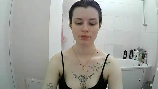 EdlinEngelby online show from November 11, 7:22 pm