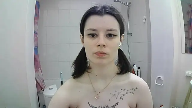 Snapshot of EdlinEngelby chatting on September 16, 4:48 pm EdlinEngelby online show from September 16, 4:48 pm