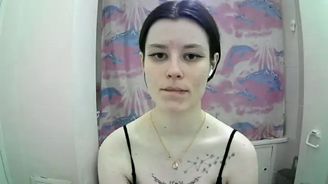 Snapshot of EdlinEngelby chatting on October 6, 2:12 pm EdlinEngelby online show from October 6, 2:12 pm