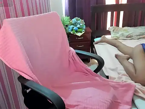 Mica Jones online show from February 27, 7:41 am