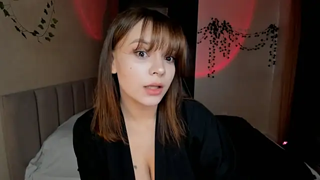 Selena Durden online show from September 25, 6:50 pm