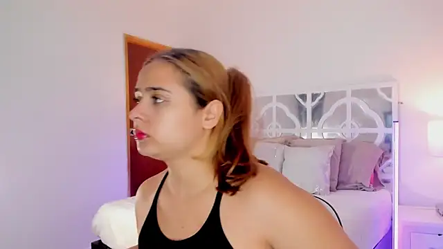 MikaelaStone online show from December 1, 1:03 pm