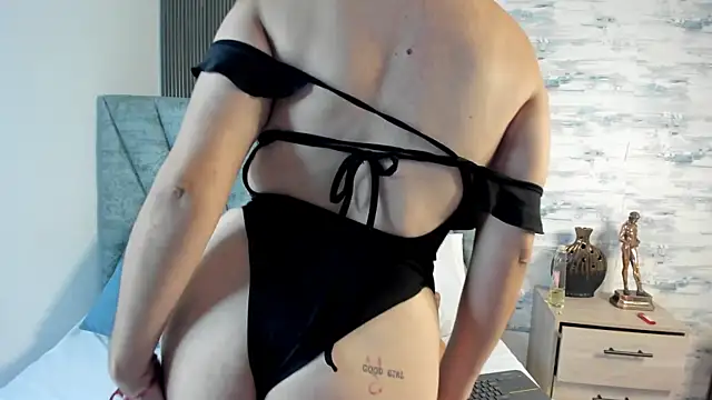 ShanelEvans online show from February 26, 7:13 pm