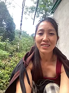 Snapshot of Huong-Ly chatting on October 2, 9:36 am Huong-Ly online show from October 2, 9:36 am