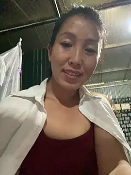 Snapshot of Huong-Ly chatting on October 1, 9:36 am Huong-Ly online show from October 1, 9:36 am
