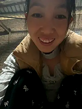 Huong-Ly online show from November 1, 7:01 am