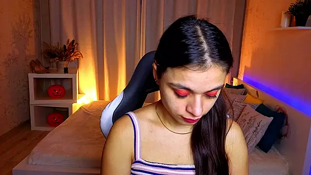 Leila Hefner online show from November 21, 3:08 am