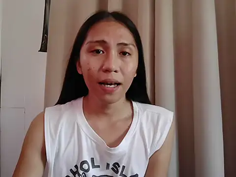 kiara smieth online show from August 2, 4:15 am