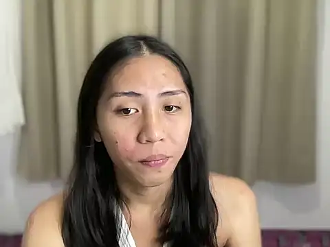 kiara smieth online show from April 14, 5:24 pm