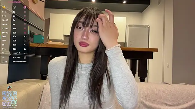 SweetSakuraJane online show from April 14, 8:42 pm